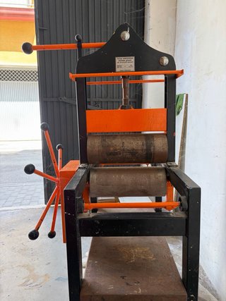 Tórculo prensa grabado