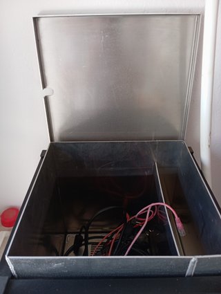 Sistema de minería por inmersión AntminerS19Pro