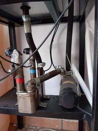 Sistema de minería por inmersión AntminerS19Pro