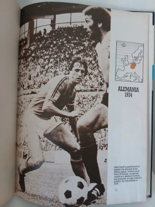 Libro de los Mundiales de Fútbol .España 82