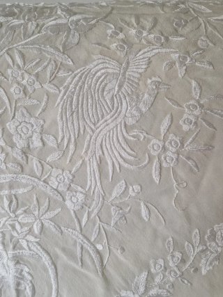 Mantón Manila Seda Beige bordado