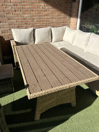 Sofá Rinconera Ratán + Mesa Madera