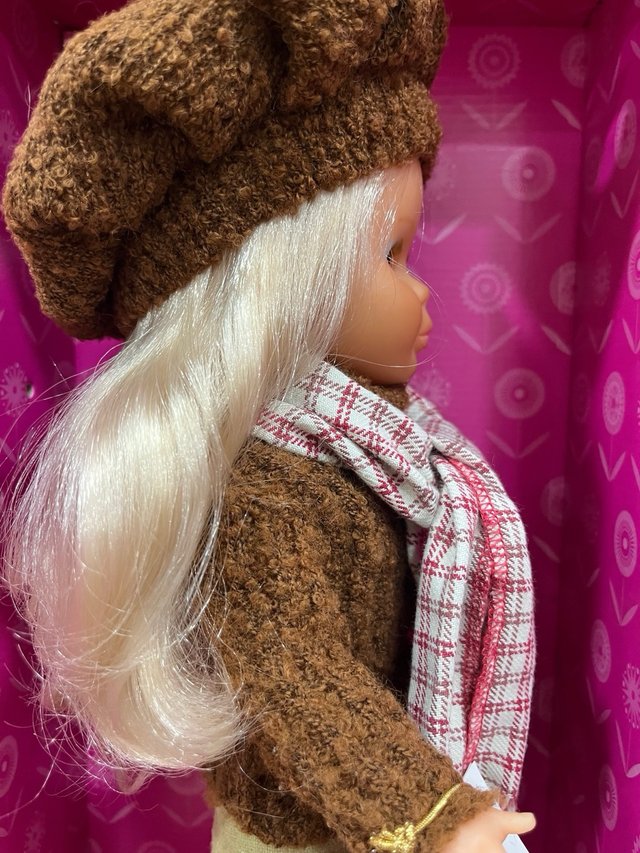 Muñeca Nancy Colección Campos Aliseos