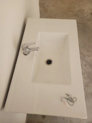 Mueble de baño IKEA con lavabo