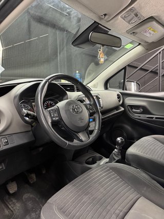 TOYOTA YARIS 1.5 ACTIVE