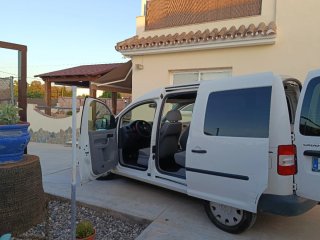Volkswagen Caddy 2010