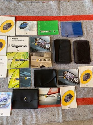 Manuales y Carpetas Renault Varios Modelos