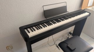 Piano Casio CDP-S110 con banqueta y pedal