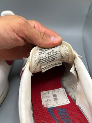 Nike Cortez Blancas y Rojas talla 38