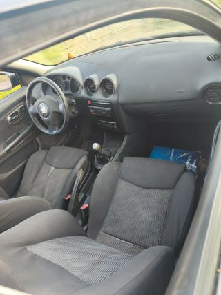 SEAT Ibiza 2003