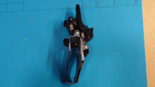 Desviador delantero Microshift