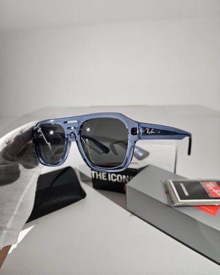 Occhiali Ray Ban Corrigan Blu Trasparenti