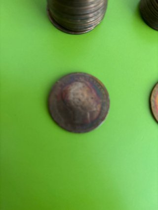 Monedas antiguas para juego de chapas