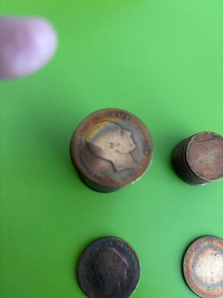 Monedas antiguas para juego de chapas