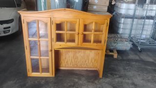 Mueble provenzal + mesa +sofás 3 y 2, y Sillas 4