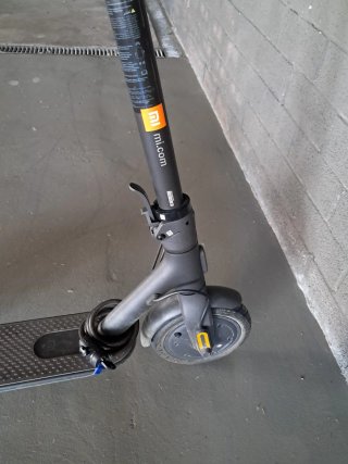 Patinete Eléctrico Negro