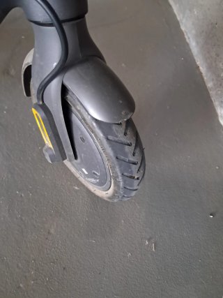 Patinete Eléctrico Negro
