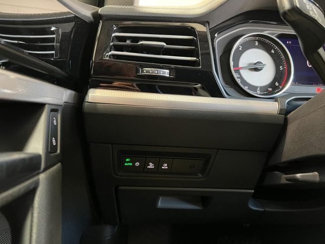 Volkswagen Touareg Pure 3.0 TDI 170kW (231CV) Tip 4Motion