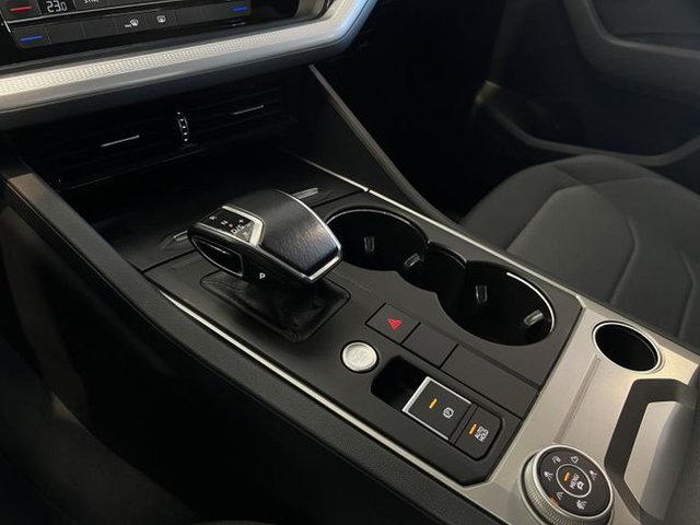 Volkswagen Touareg Pure 3.0 TDI 170kW (231CV) Tip 4Motion