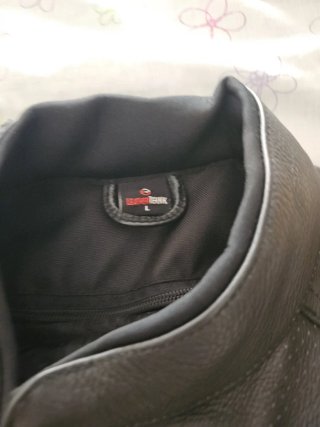Chaqueta de cuero para moto
