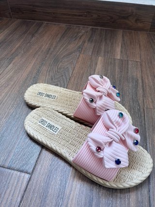Chanclas lazo rosa con pedrería