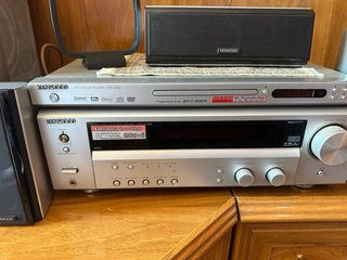 Equipo de música Kenwood con DVD