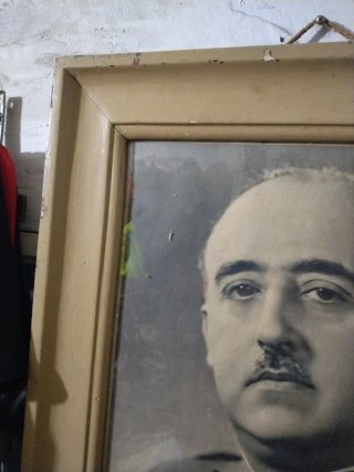 Cuadro antiguo de Franco