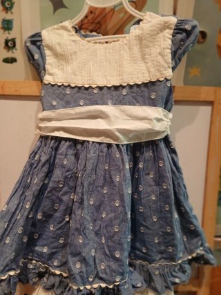 Ropa infantil con bordado