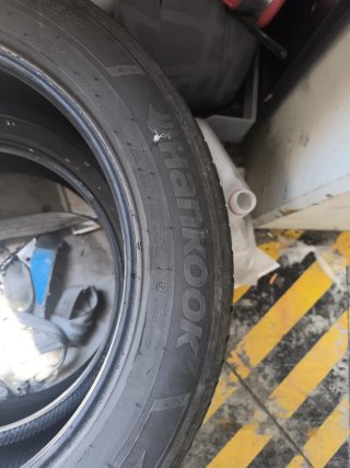 2 Neumáticos Hankook 235/55R19 90% Vida