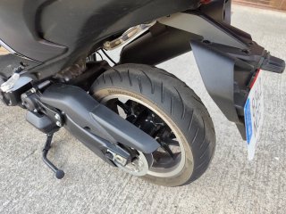 Yamaha TMAX Tech MAX Negra