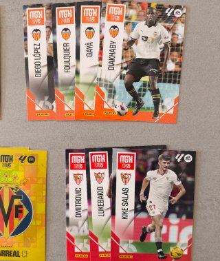 Lote +80 Cromos Megacracks 24/25 (MGK)