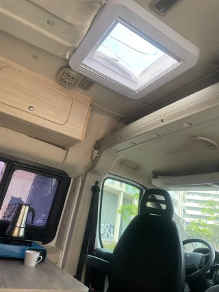 Peugeot Boxer Camper L2H2 HOMOLOGADA – 5 plazas –