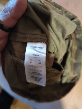 Pantalón Corto Camuflaje Bolsillos