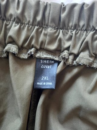 Pantalón cargo verde