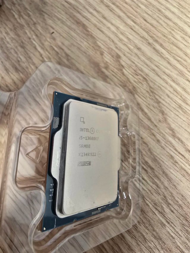 Procesador Intel Core i5 13600KF 3.5 GHz