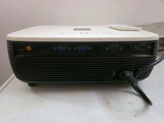 Proyector Sony VPL-EX3 - Tecnología 3LCD.