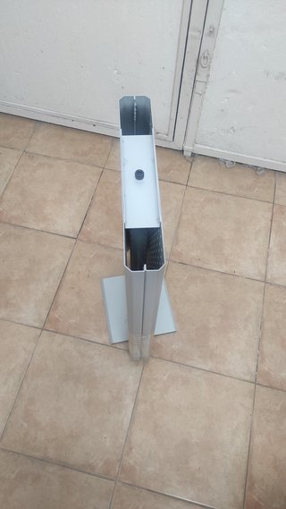 Expositor metálico gris