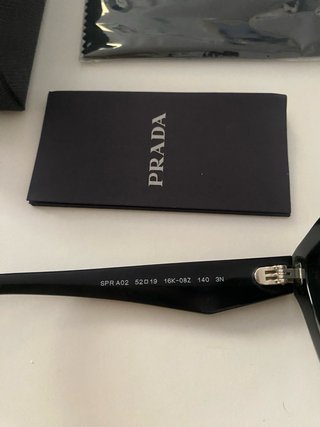 Gafas de sol Prada Negras