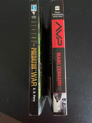 ALIEN VS. PREDATOR 2 NOVELAS EN INGLÉS