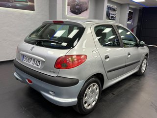 Peugeot 206 2006