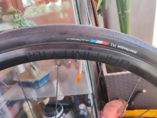 Cubiertas Bontrager R1