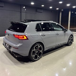 Volkswagen Golf 8.5 GTI 2.0 TSI 300cv Clubsport