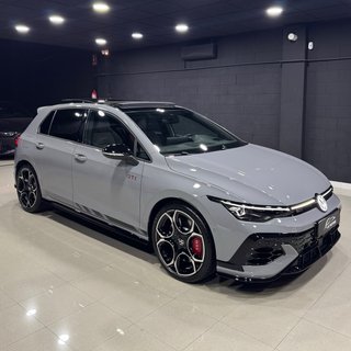 Volkswagen Golf 8.5 GTI 2.0 TSI 300cv Clubsport