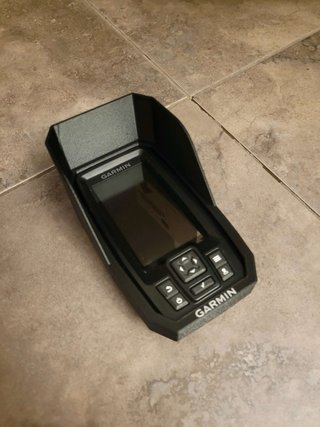 Parasol Garmin Striker 4 (No Plus)