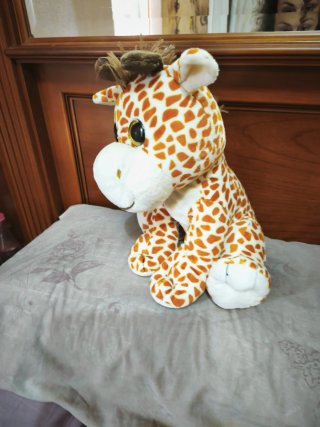 Jirafa Peluche Bebé 30x29x30cm