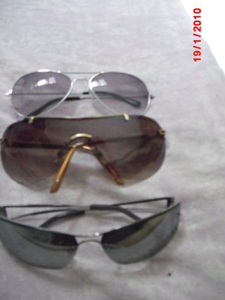 3 gafas de sol de metal x 5€ o 18 gafas x 10€