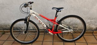 Bicicleta Monty Roja y Blanca