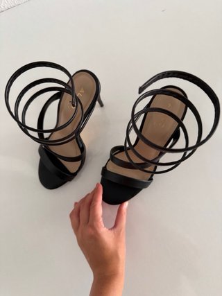 Sandalias Aldo Talla 38 Negro Usadas 1 Vez