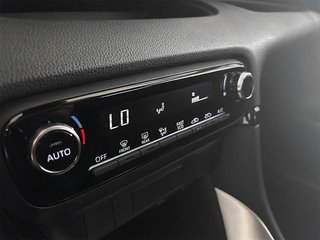Mazda 2 1.5 e-Skyactiv 116CV Centre Line Hybrid auto
