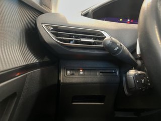 Peugeot 5008 1.2 PureTech 96KW S&S Active Pack EAT8 (2021)